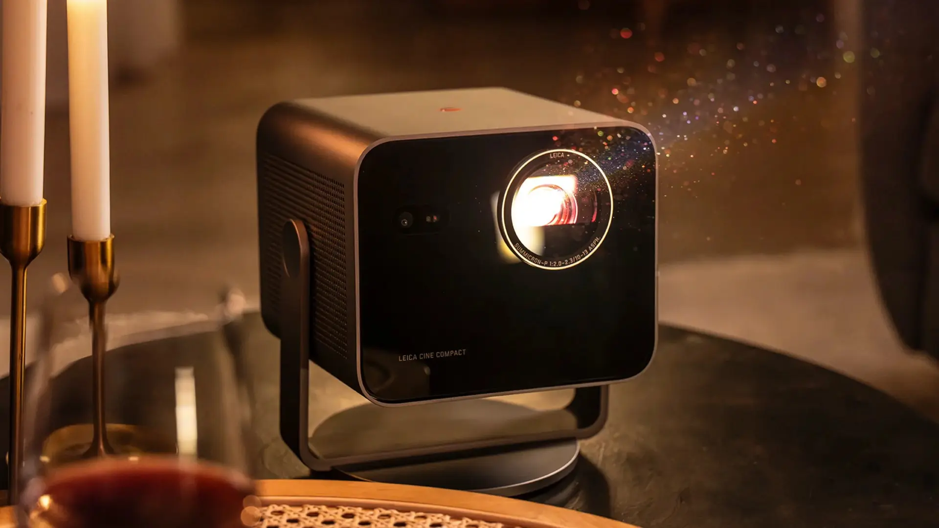 Leica Cine Compact 1 projektor kompaktowy 4K 220 cali 1700 ANSI - obrazek 13